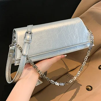 Брендовая дизайнерская цепочка с буквами, Серебряная Женская сумка через плечо из искусственной кожи, Корейская сумка через плечо, Маленькая сумочка с клапаном, тренд 2023 года