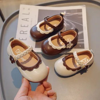 Детская Обувь Маленькие Кожаные туфли для девочек 2023 Весна Новая Детская Обувь для принцессы Детская Обувь для малышей Мягкая Подошва Нескользящие Одиночные туфли для девочек