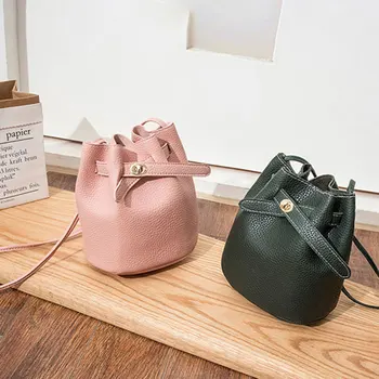  Корейская сумка-мешок из искусственной кожи, женская сумка через плечо, однотонная сумка на шнурке, сумка-мессенджер большой емкости, сумка-мессенджер