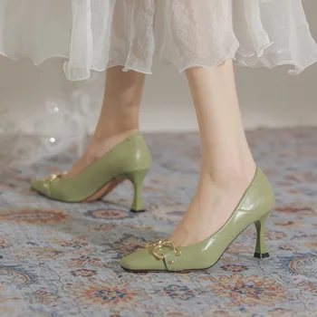 Модные женские туфли на шпильке с острым носком в стиле ретро из лакированной кожи для банкета Профессиональная рабочая обувь
