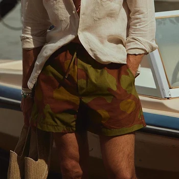 Модные короткие брюки с камуфляжным принтом, мужские шорты для летних каникул 2023, повседневные пляжные шорты на берегу моря, мужские шорты для отдыха с завязками на шнурках