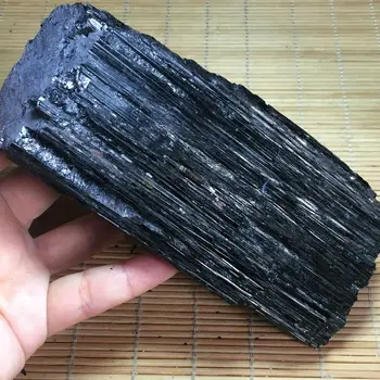 Натуральный Черный Кристалл Турмалина Необработанный камень Образец минерала Целебного камня Украшение дома