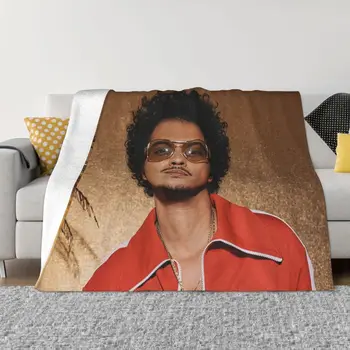 Одеяло Bruno Mars с плюшевым текстильным декором из кораллового флиса, многофункциональное ультрамягкое покрывало для дивана, уличное плюшевое тонкое одеяло