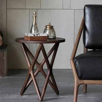 Угловой столик Приставной столик в скандинавском стиле из массива дерева с круглым краем дивана Простая бытовая мебель для гостиной небольшой квартиры