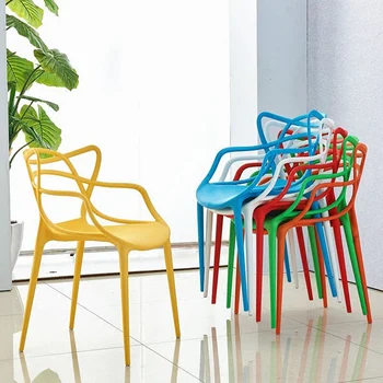 Уникальные дизайнерские аксессуары Белые Эргономичные обеденные стулья в скандинавском стиле, Удобная мебель для салона El Hogar Lounge