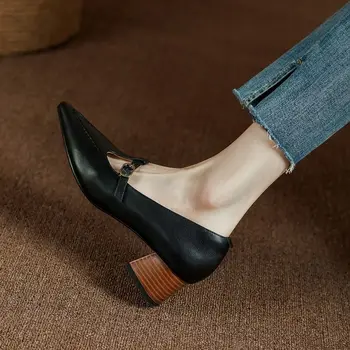 Уютные туфли-лодочки из воловьей кожи в стиле ретро на среднем каблуке, весна-осень, Корейская простая обувь на каблуке 4 см, туфли-лодочки с пряжкой во французском стиле, женская обувь